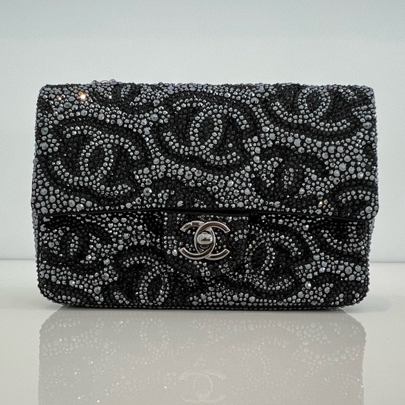 CHANEL 23A CC RUTHENIUM & BLACK CRYSTAL MINI FLAP BAG NWT! - Picture 3 of 17